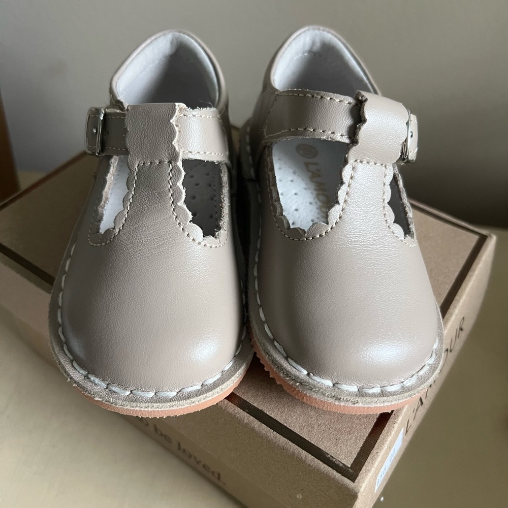 L’amour Tan Kids Shoes